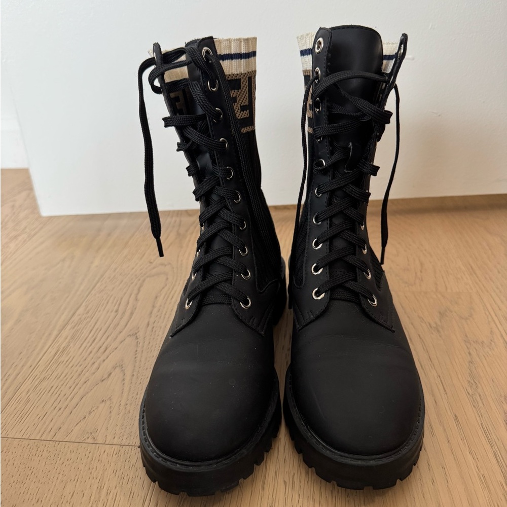 Black Lace-Up Women's Boots